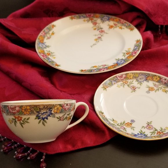 2 Hutschenreuther Selb LHS "Vernon" Salad Plates & Cups with Saucers, Bavaria - Picture 4 of 11
